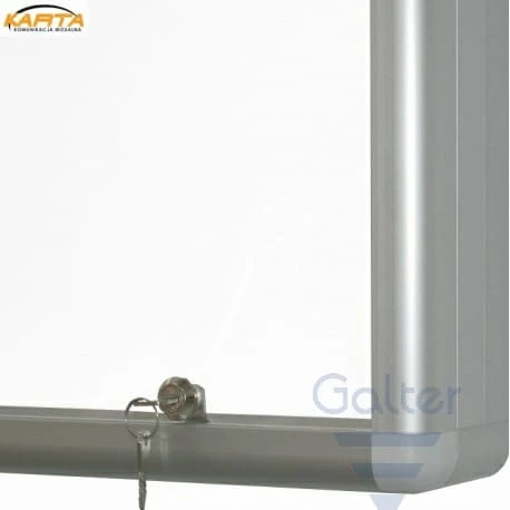 gablota-na-sztandar-gsz-100x100x10cm-srebrna (2).jpg